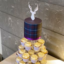 SLT Bakery tartan wedding cake