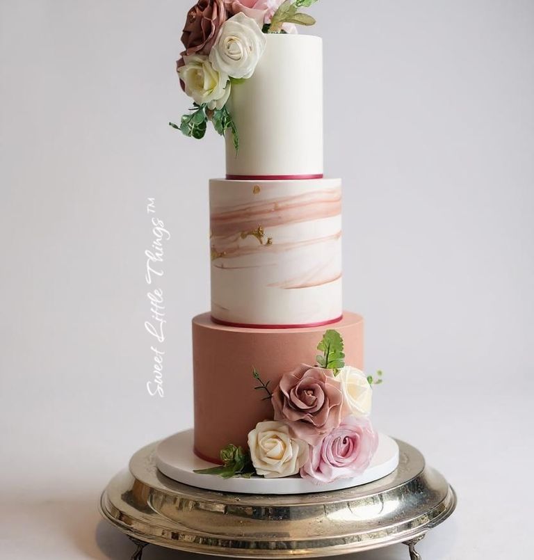 SLT Bakery naked wedding cake